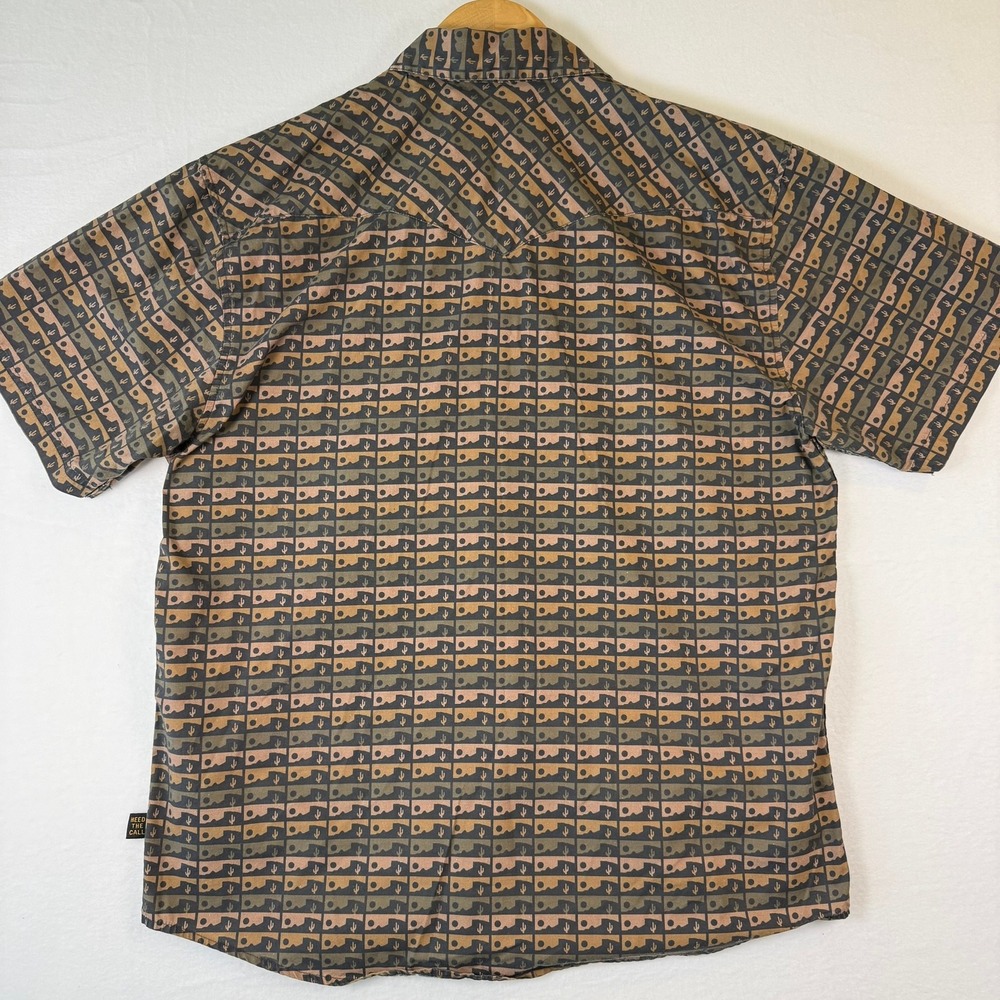 Howler Brothers Mens Large Gaucho Snap Shirt Desert Cactus Print Short Sleeve - Picture 9 of 14